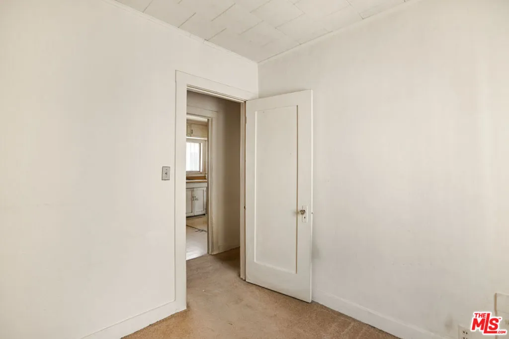 2232 Meadowvale Avenue, Los Angeles, California 90031 home-pic-13