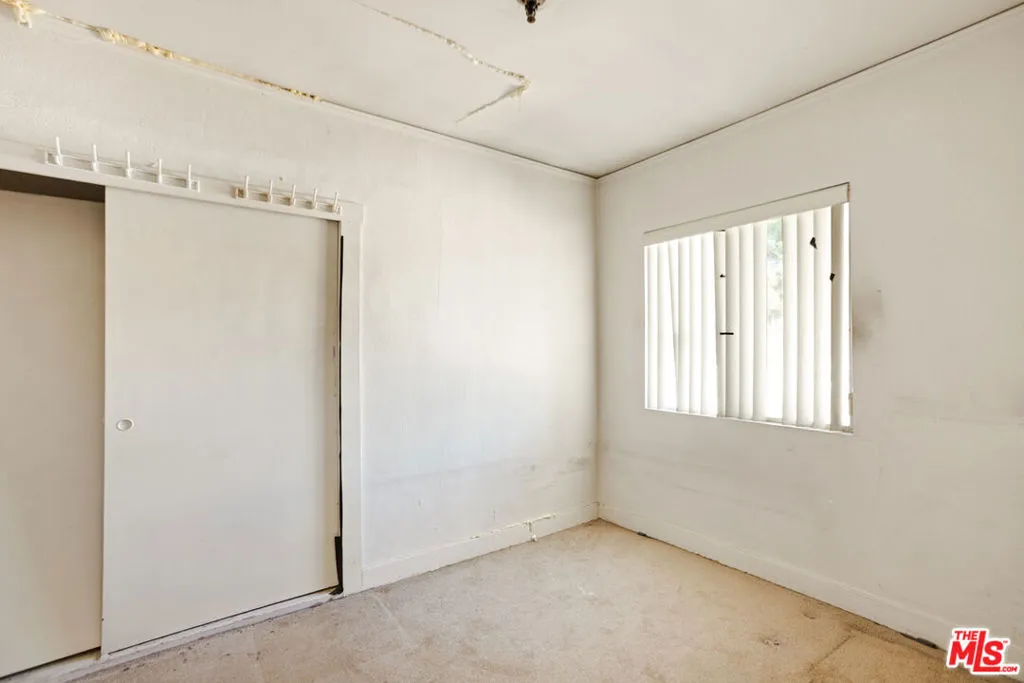 2232 Meadowvale Avenue, Los Angeles, California 90031 home-pic-10