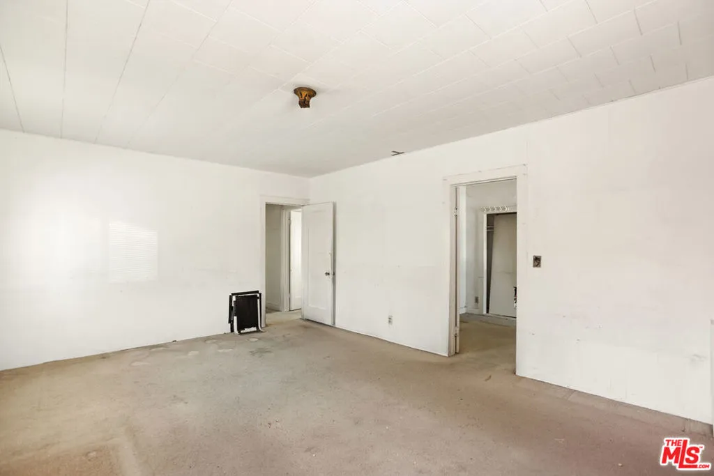 2232 Meadowvale Avenue, Los Angeles, California 90031 home-pic-6