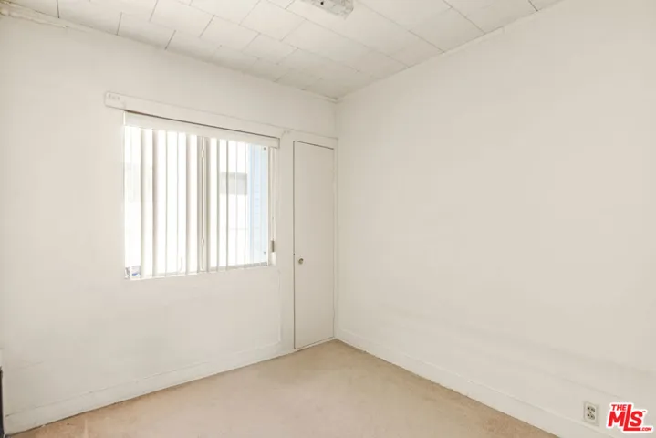 2232 Meadowvale Avenue, Los Angeles, California 90031