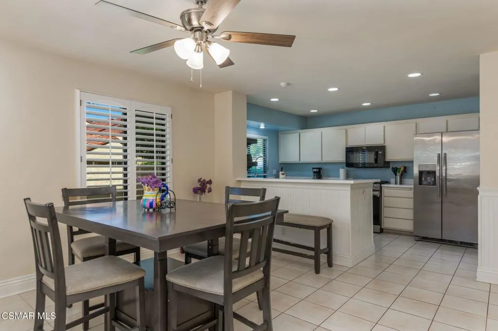 5368 Rainwood Street 65, Simi Valley, California 93063 home-pic-5