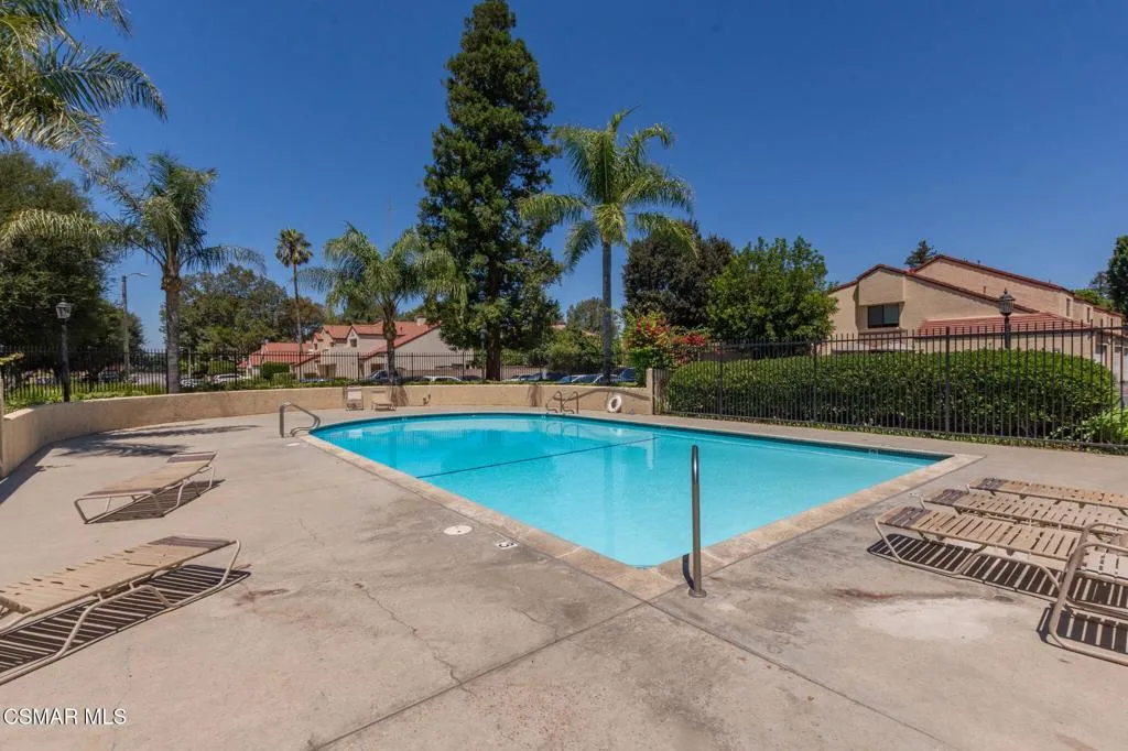 5368 Rainwood Street 65, Simi Valley, California 93063 home-pic-21