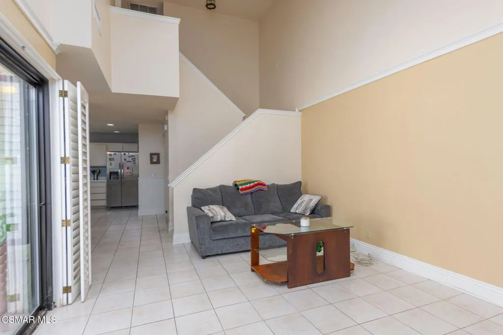 5368 Rainwood Street 65, Simi Valley, California 93063 home-pic-4