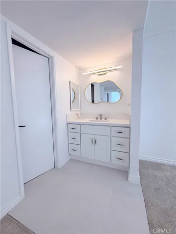 Primary Suite Vanity/Bathroom
