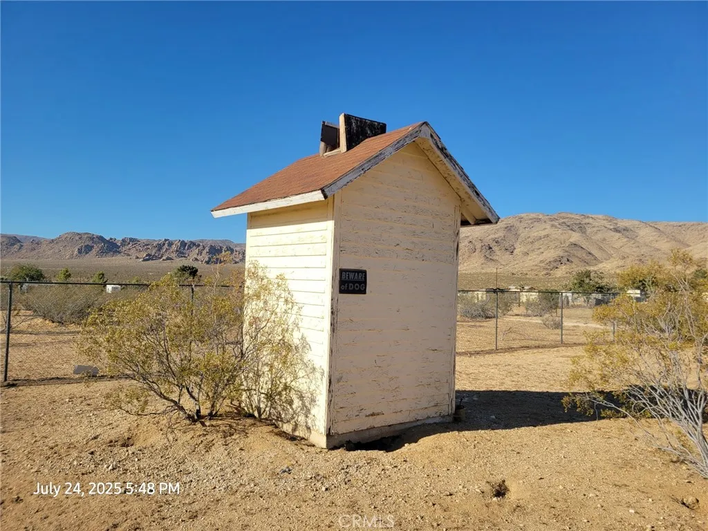 27177 Cahuilla Road, Apple Valley, California 92307 home-pic-41