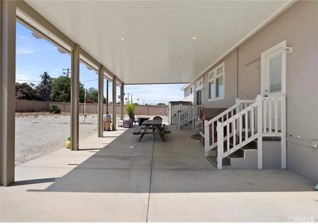18583 Seaton Avenue, Perris, California 92570 home-pic-34