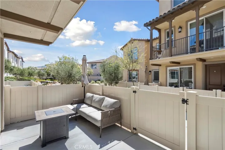 31257 Via Nubes, Temecula, California 92592