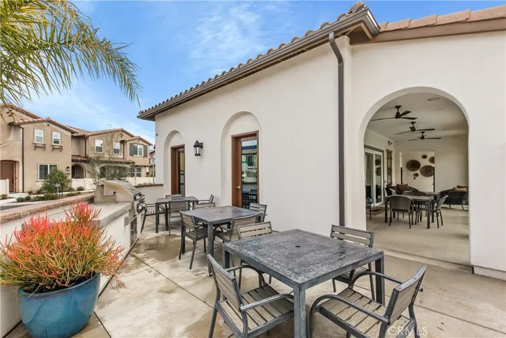 31257 Via Nubes, Temecula, California 92592