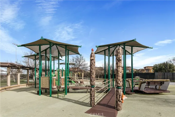 31257 Via Nubes, Temecula, California 92592
