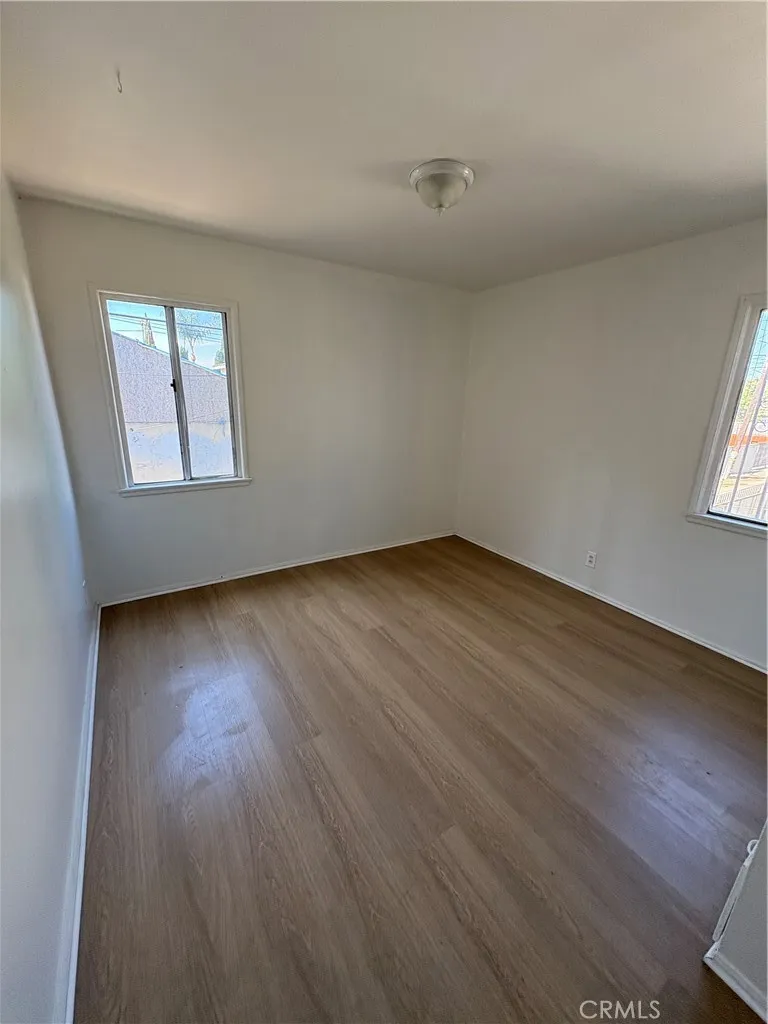 1030 W 88th Street 1/4, Los Angeles, California 90044 home-pic-21
