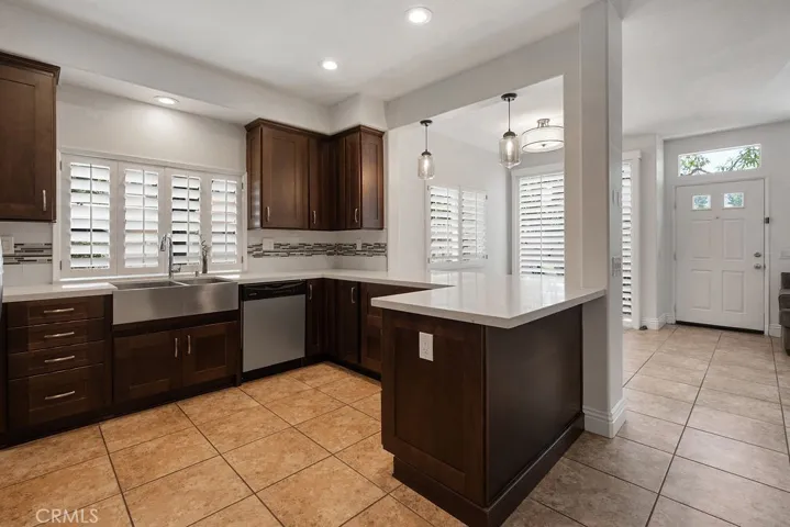 8472 E Tioga Way, Anaheim Hills, California 92808