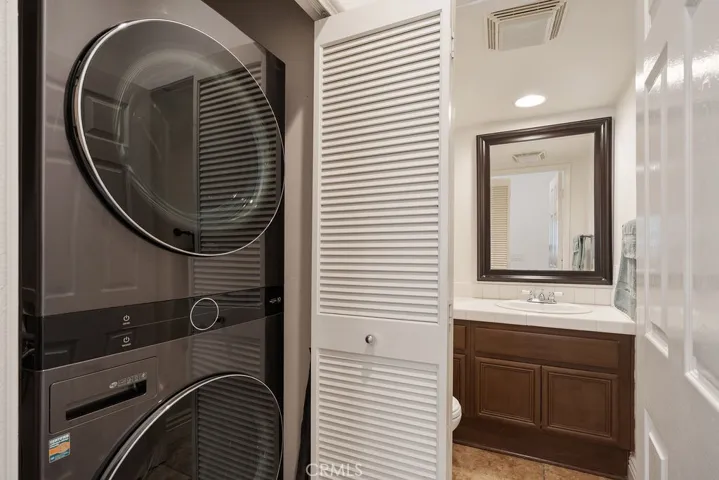 8472 E Tioga Way, Anaheim Hills, California 92808