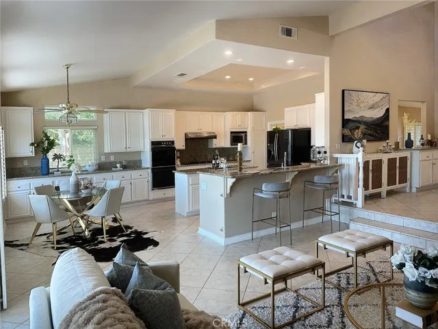 21630 Dunrobin Way, Yorba Linda, California 92887