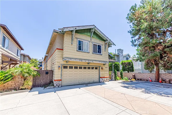 1225 S Alta Vista Avenue D, Monrovia, California 91016