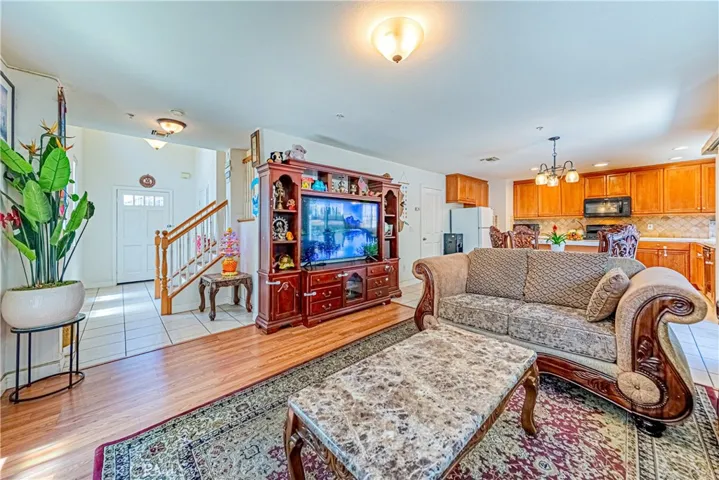 1225 S Alta Vista Avenue D, Monrovia, California 91016