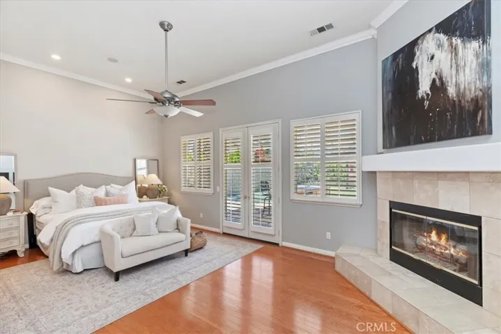 1083 La Vaughn Circle, Corona, California 92881