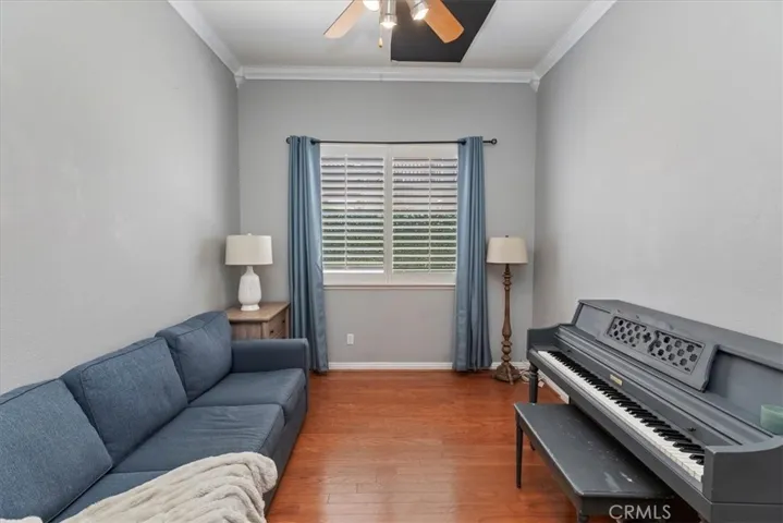1083 La Vaughn Circle, Corona, California 92881