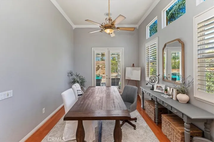 1083 La Vaughn Circle, Corona, California 92881