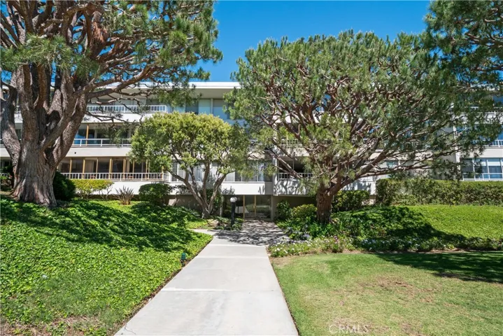 32735 Seagate Drive 304-d, Rancho Palos Verdes, California 90275