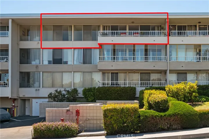 32735 Seagate Drive 304-d, Rancho Palos Verdes, California 90275