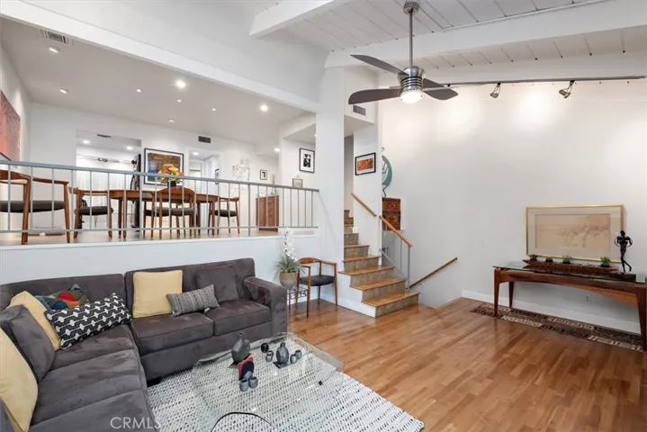 4173 Colfax Avenue G, Studio City, California 91604