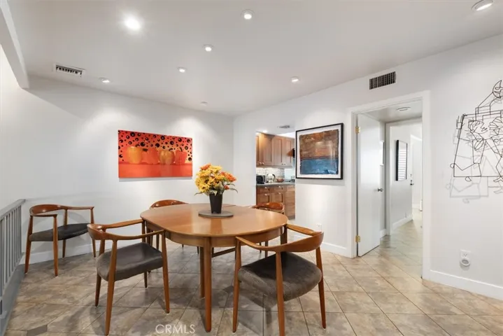 4173 Colfax Avenue G, Studio City, California 91604
