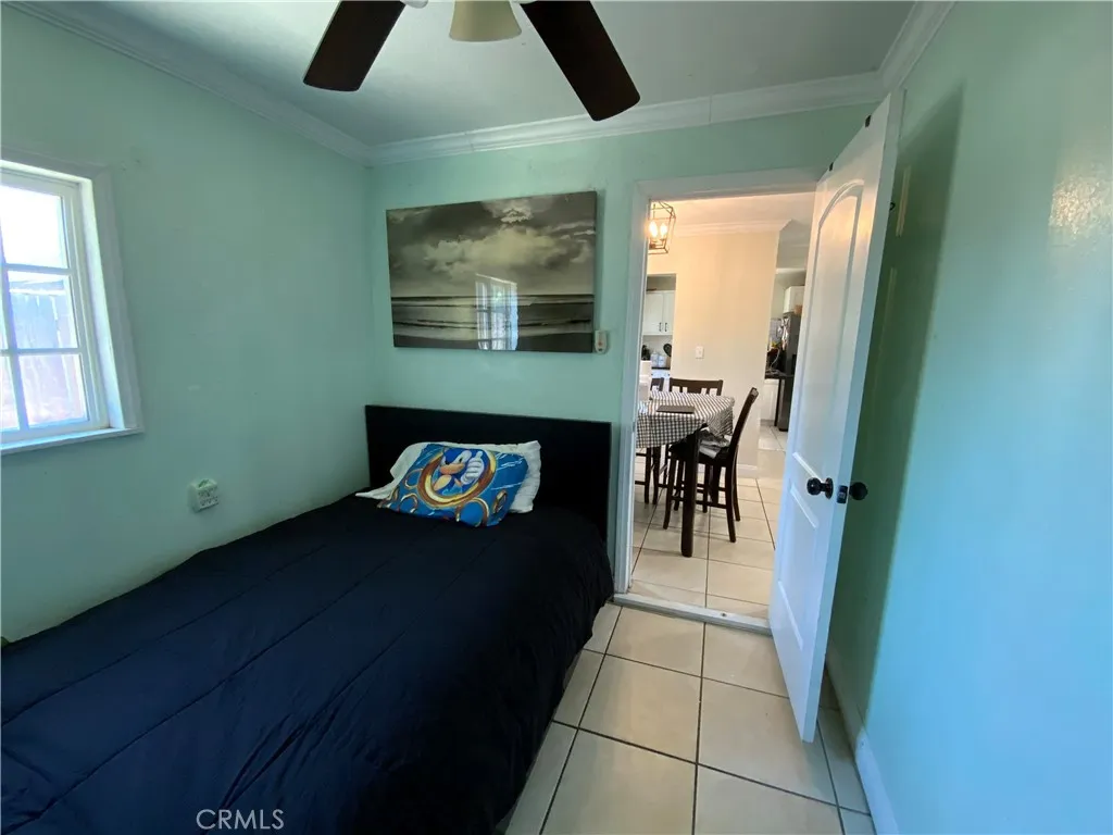 7715 Rogers Lane, San Bernardino, California 92410 home-pic-5