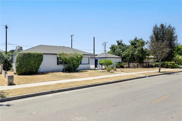 1910 W Chapman Ave., Fullerton, California 92833