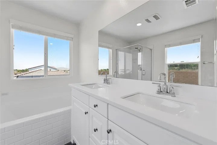 12938 Rocky Trail Way, Victorville, California 92395