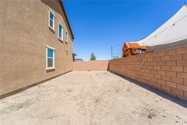 12938 Rocky Trail Way, Victorville, California 92395