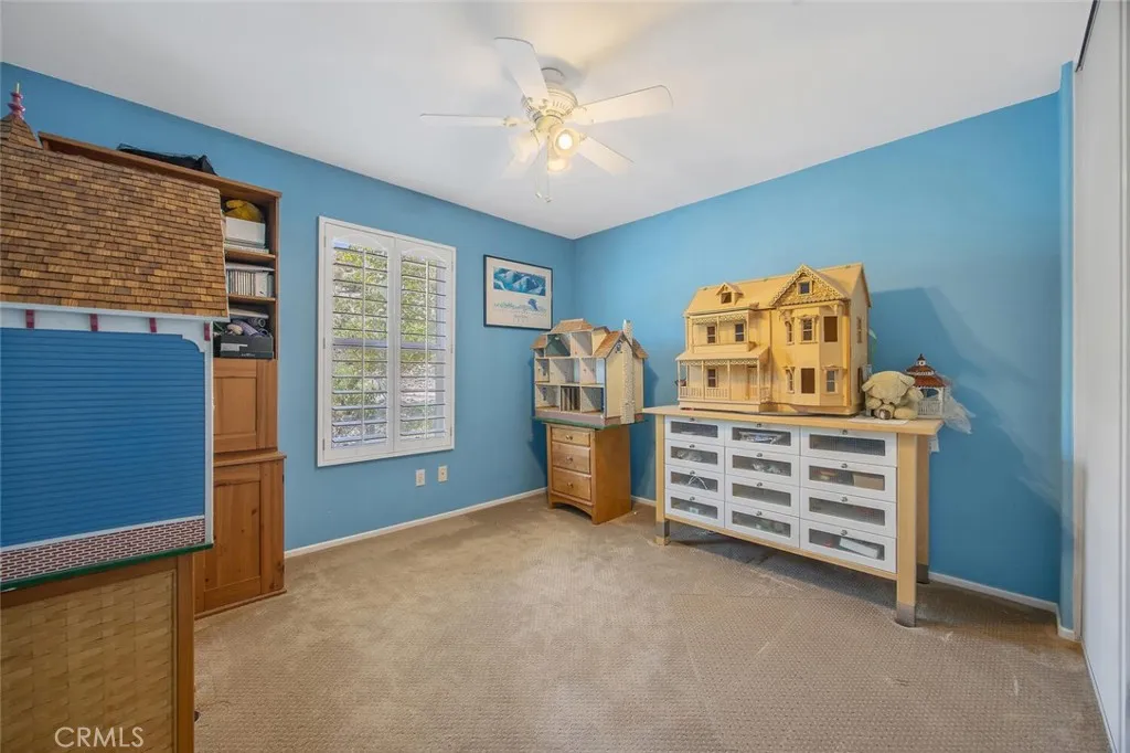 29306 Kelly Court, Canyon Country, California 91387 home-pic-18