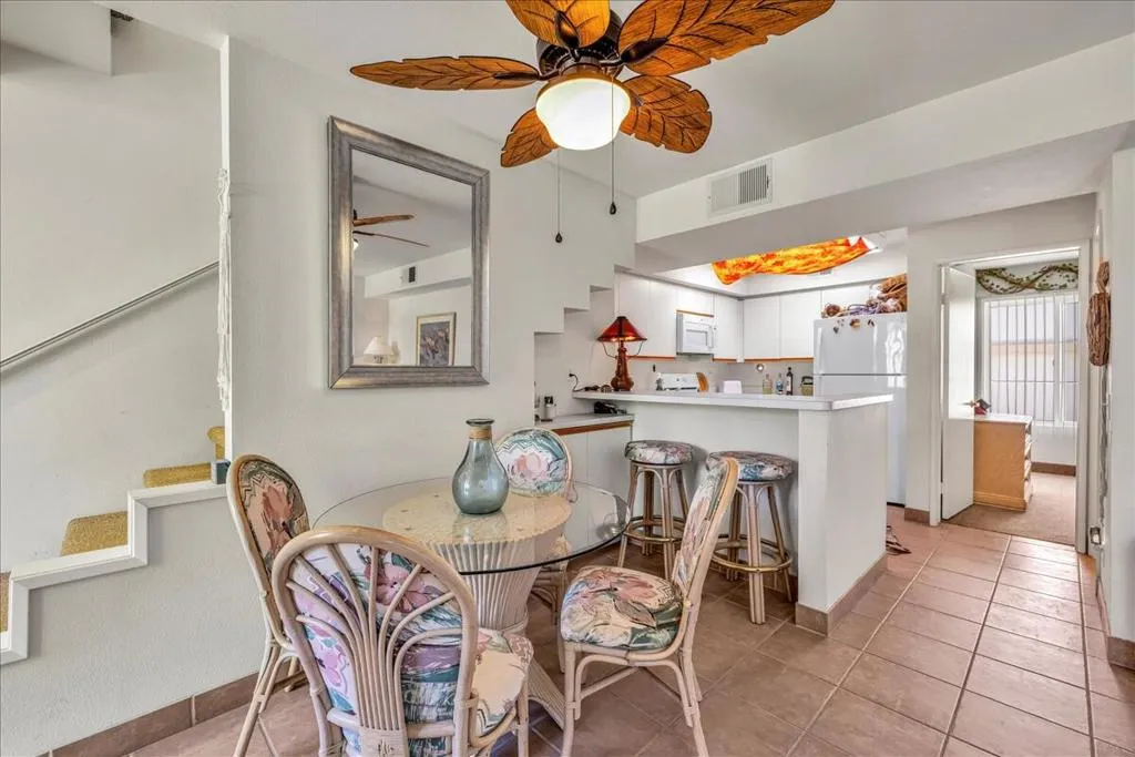 1555 N Chaparral Road 402, Palm Springs, California 92262 home-pic-7