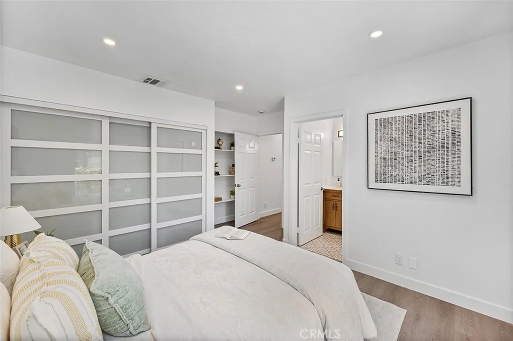 617 N Wilson Avenue, Pasadena, California 91106 home-pic-18