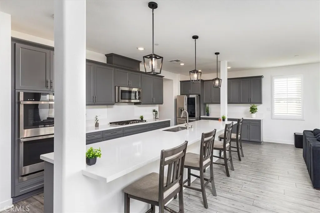 26286 Silver Birch Drive, Menifee, California 92584 home-pic-16