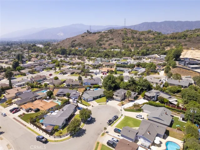 1329 Essex Court, Glendora, California 91740