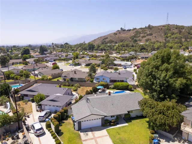 1329 Essex Court, Glendora, California 91740