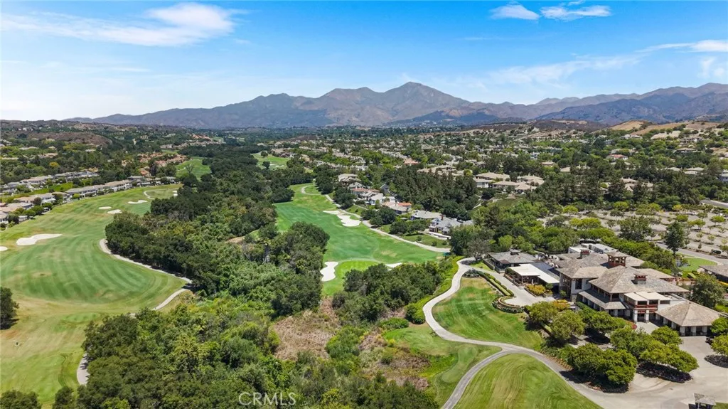2 Michener Lane, Coto De Caza, California 92679 home-pic-40