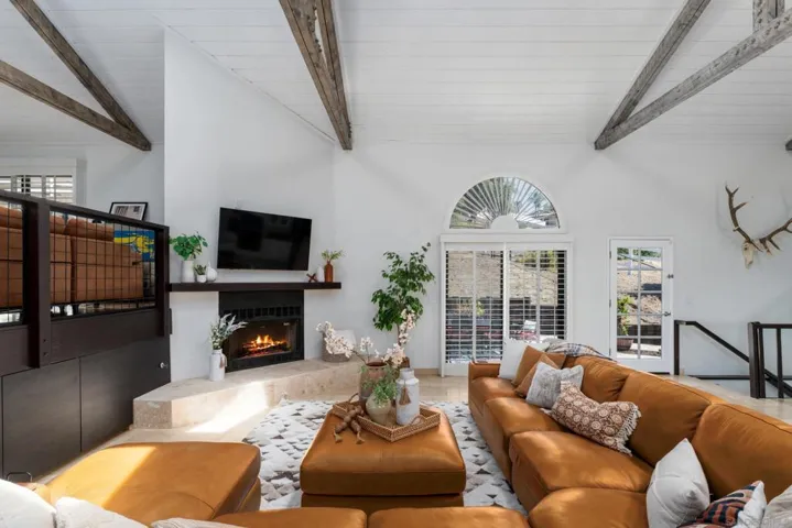 9844 Lorraine Ridge Trail, El Cajon, California 92021