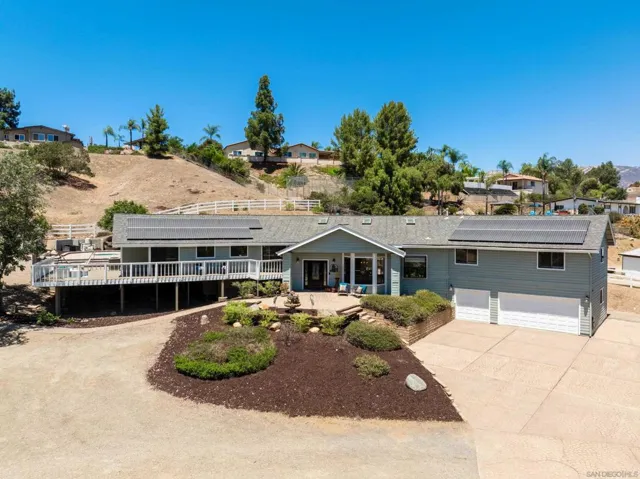 9844 Lorraine Ridge Trail, El Cajon, California 92021