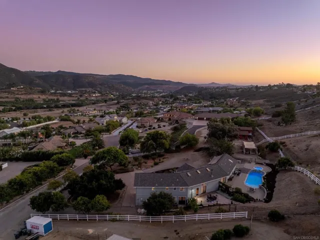 9844 Lorraine Ridge Trail, El Cajon, California 92021