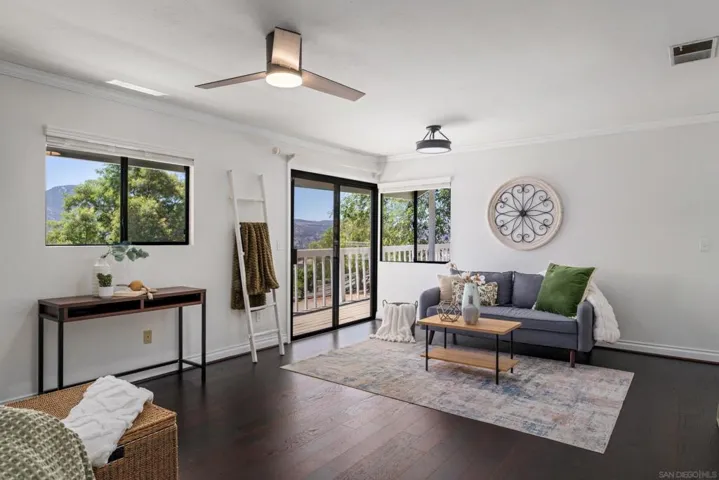 9844 Lorraine Ridge Trail, El Cajon, California 92021