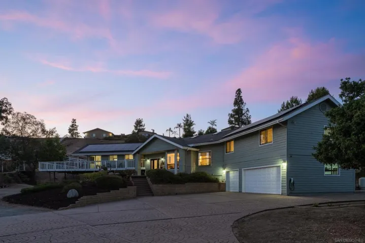 9844 Lorraine Ridge Trail, El Cajon, California 92021