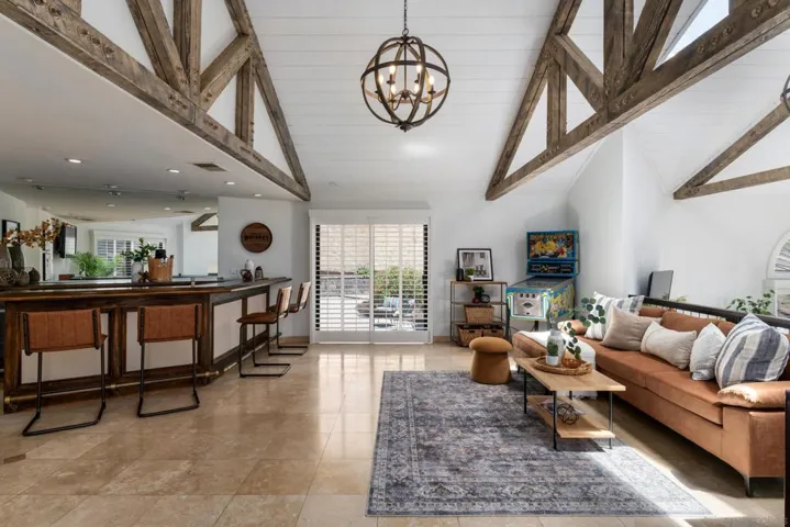 9844 Lorraine Ridge Trail, El Cajon, California 92021