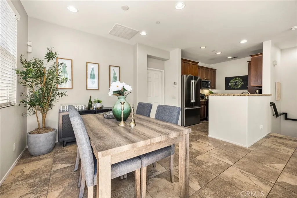 6272 Cristal Lane, Eastvale, California 91752 home-pic-13