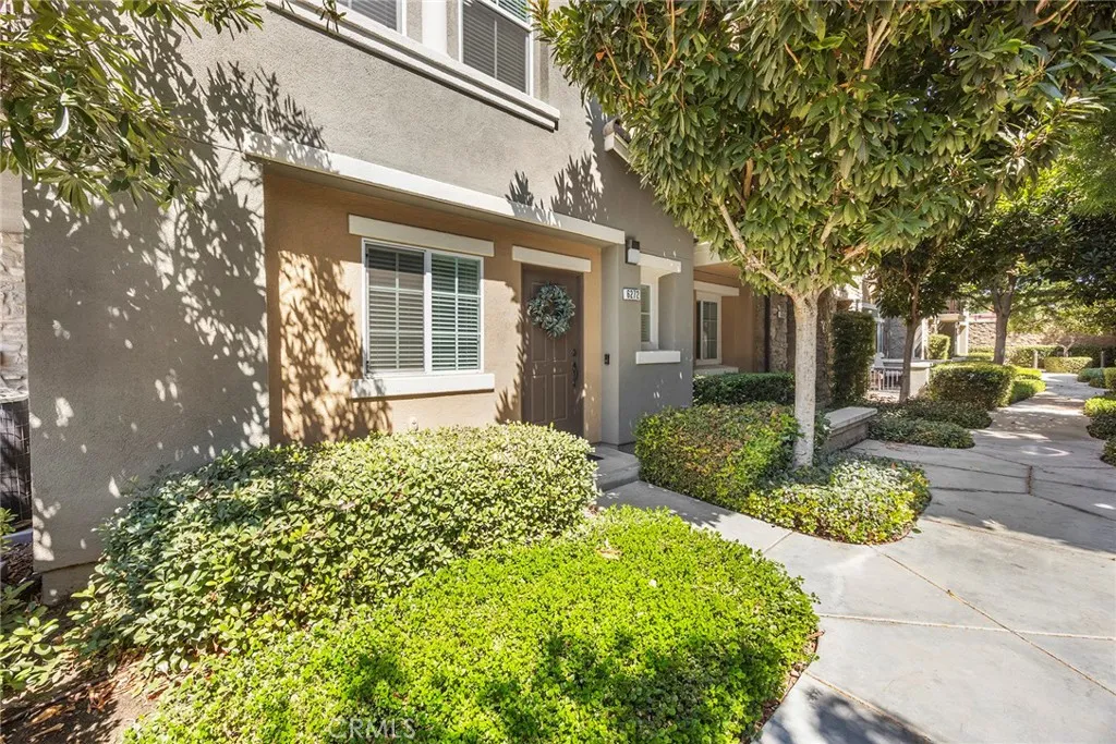 6272 Cristal Lane, Eastvale, California 91752 home-pic-4