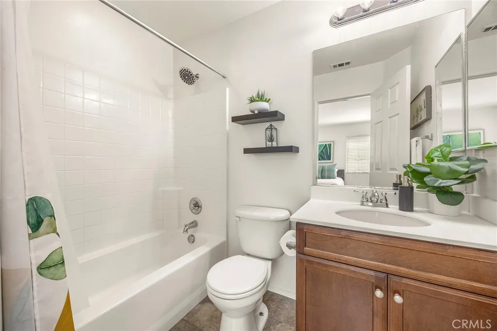 6272 Cristal Lane, Eastvale, California 91752 home-pic-25