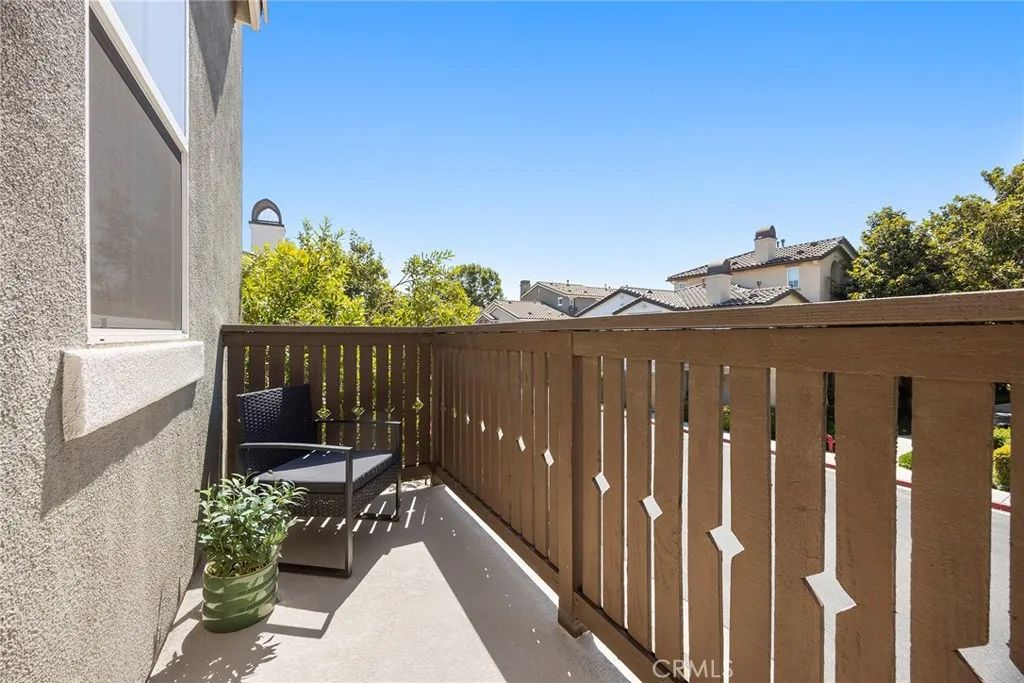 6272 Cristal Lane, Eastvale, California 91752 home-pic-18