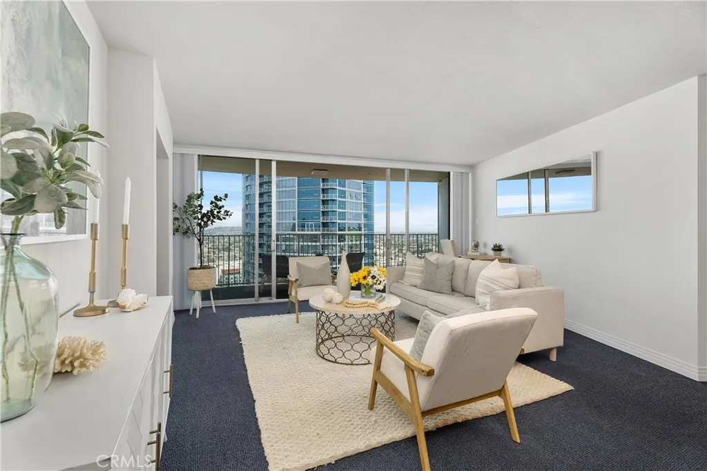 700 E Ocean Boulevard 2703, Long Beach, California 90802 home-pic-11