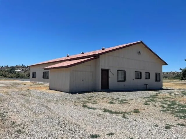 49275 Flightline Way, Aguanga, California 92536, ,1 BathroomBathrooms,Residential,For Sale,Flightline,219133390DA