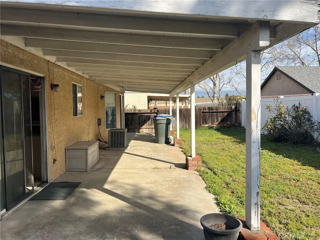 2211 S Walker Avenue, Ontario, California 91761 home-pic-11